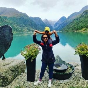 Meet your Posher, Luvina